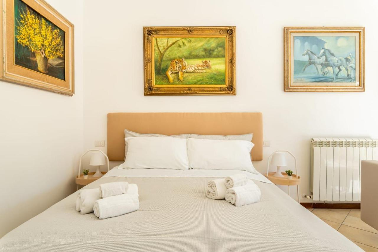 { White Garden } -Comfort, Parking & Wi-Fi- Лука Екстериор снимка